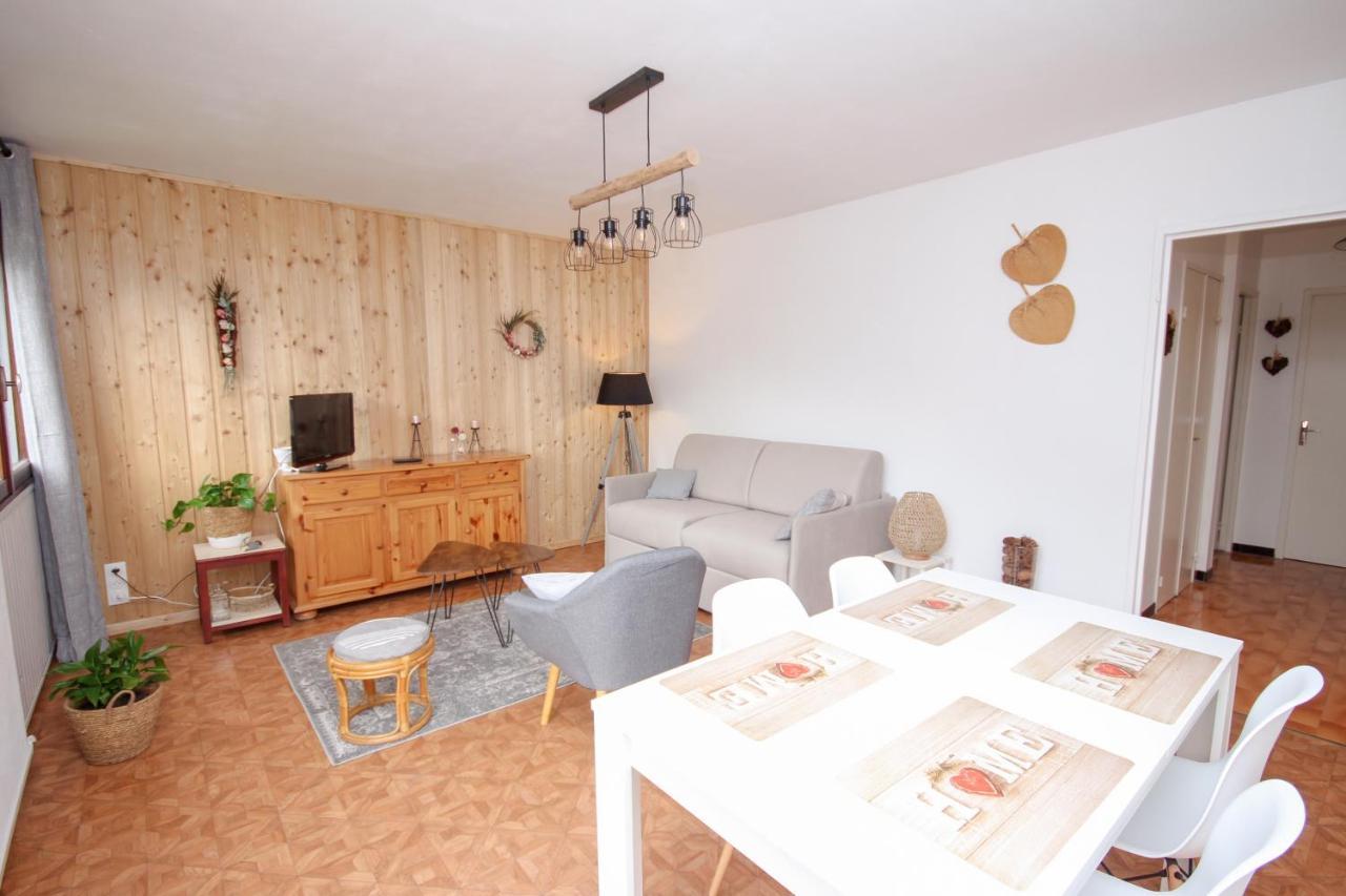 Coquet Appartement Type 2 De 56 M² En Centre Ville Briancon  Exterior photo